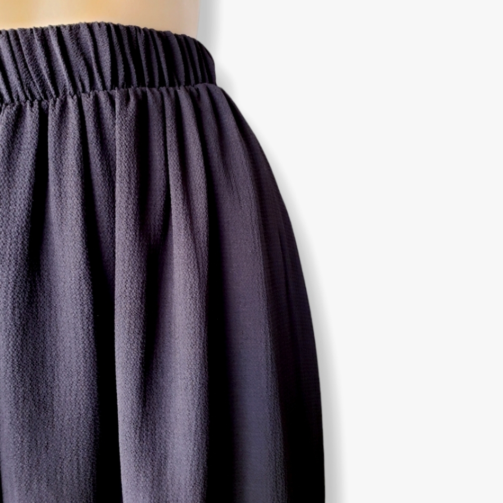 A'gaci Black Textured A-Line Midi Skirt - Picture 2 of 8